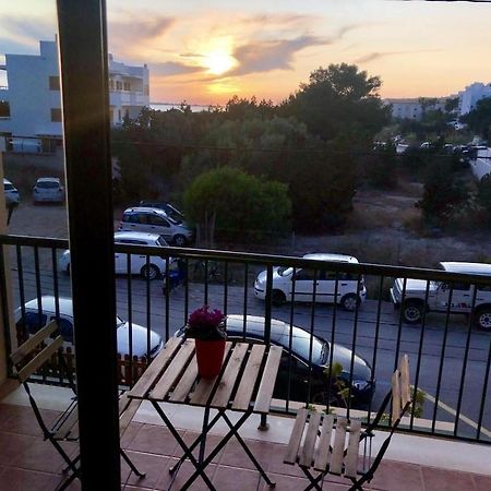 La Mundial Formentera Apartment Es Pujols Exterior photo